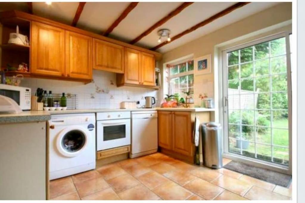 Bumblebee Cottage - Cosy Cottage In Area Of Outstanding Natural Beauty Hemel Hempstead Buitenkant foto